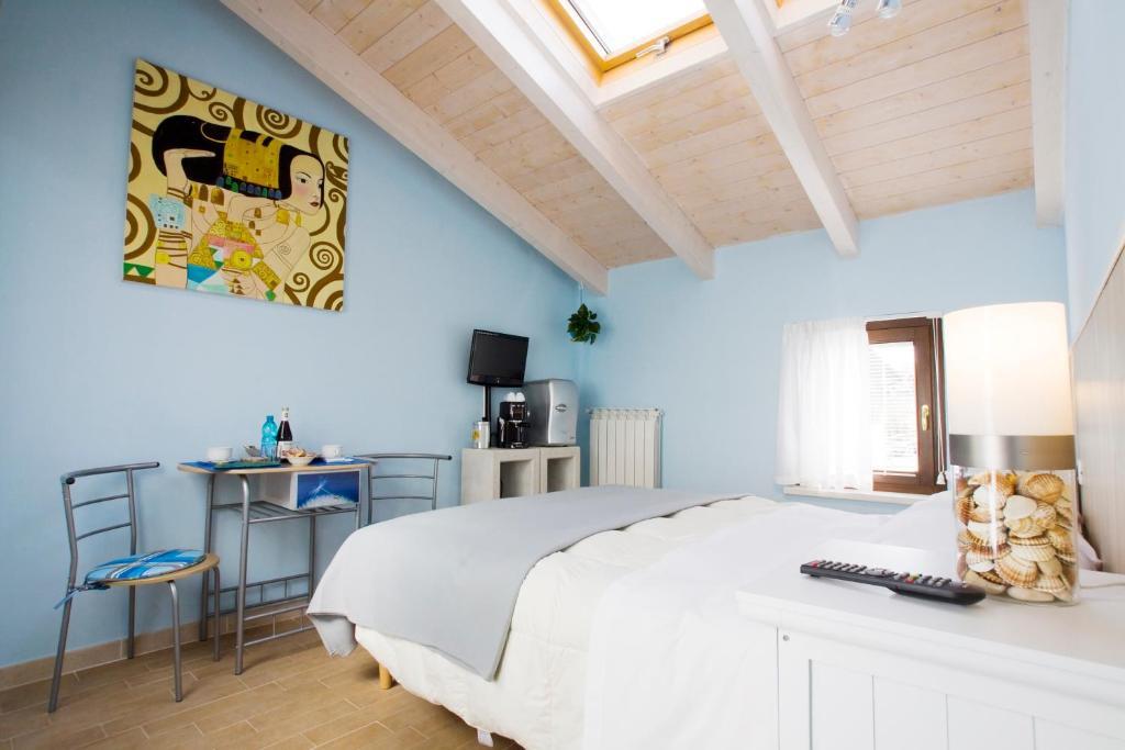 B&B Luca Монтесильвано Номер фото
